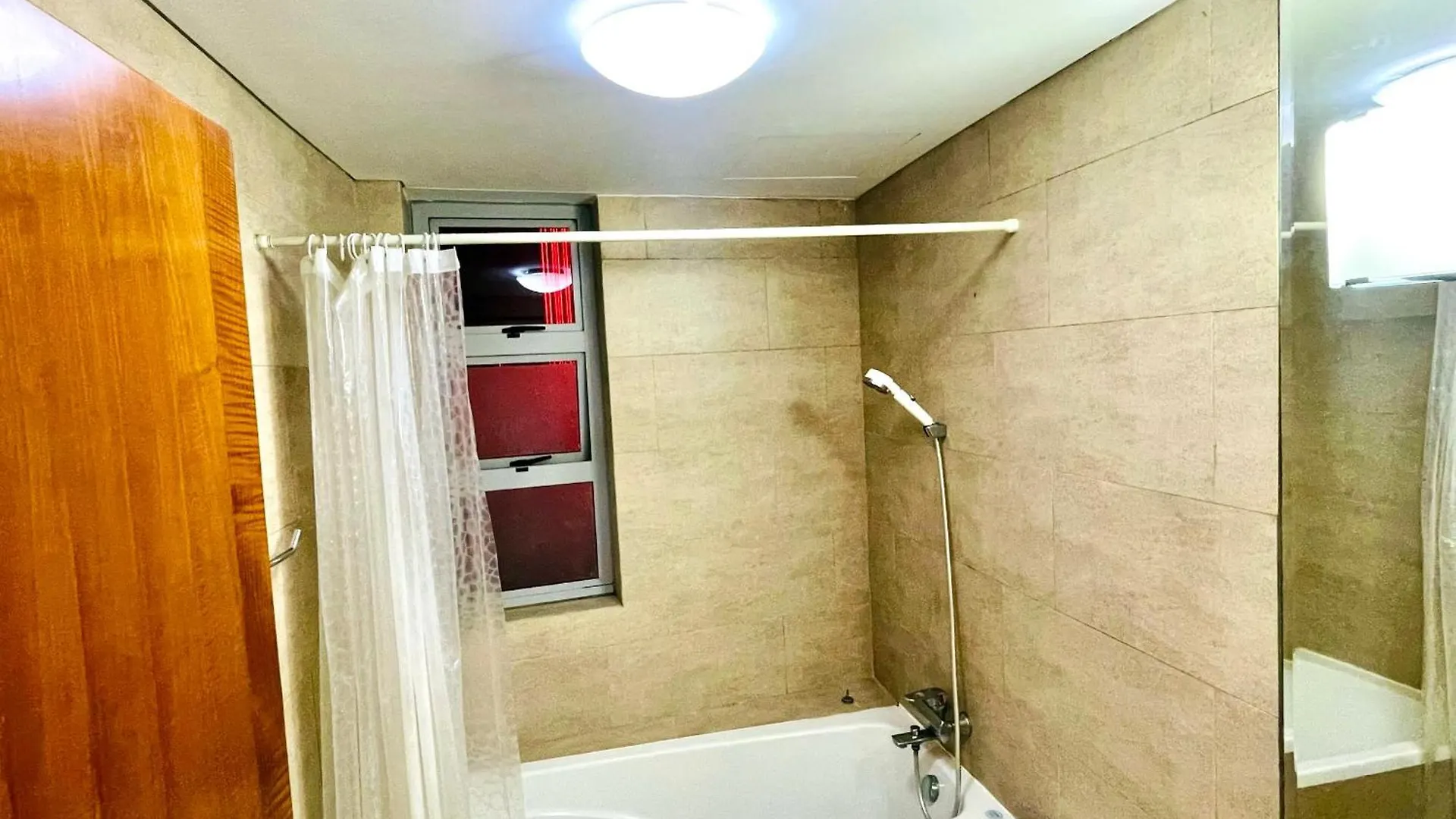 Luxury Center Riverside Apartment Da Nang